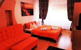 Pensiunea Red Rose Apartments